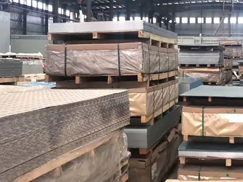 aluminum checkered sheet in stock