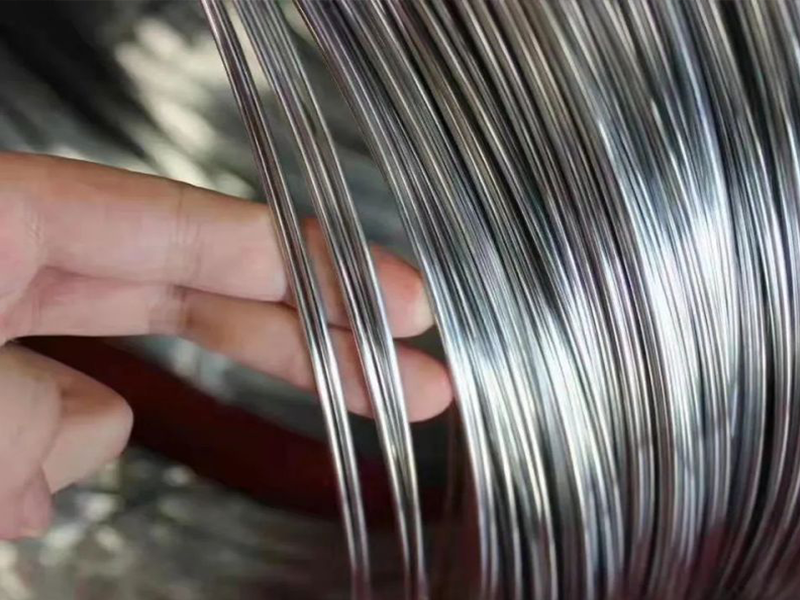 Galvanized steel wire detail one