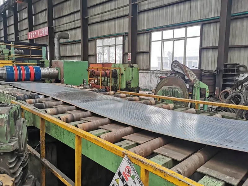 checkered plate production