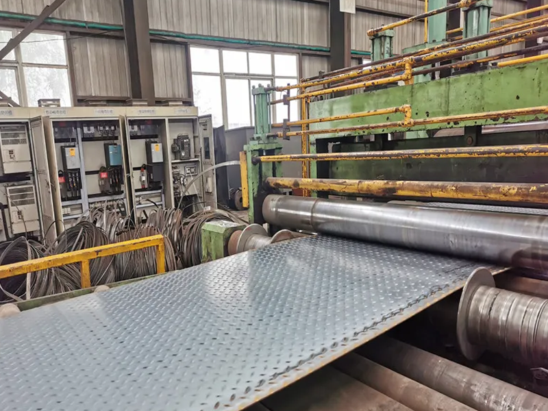 checkered plate production